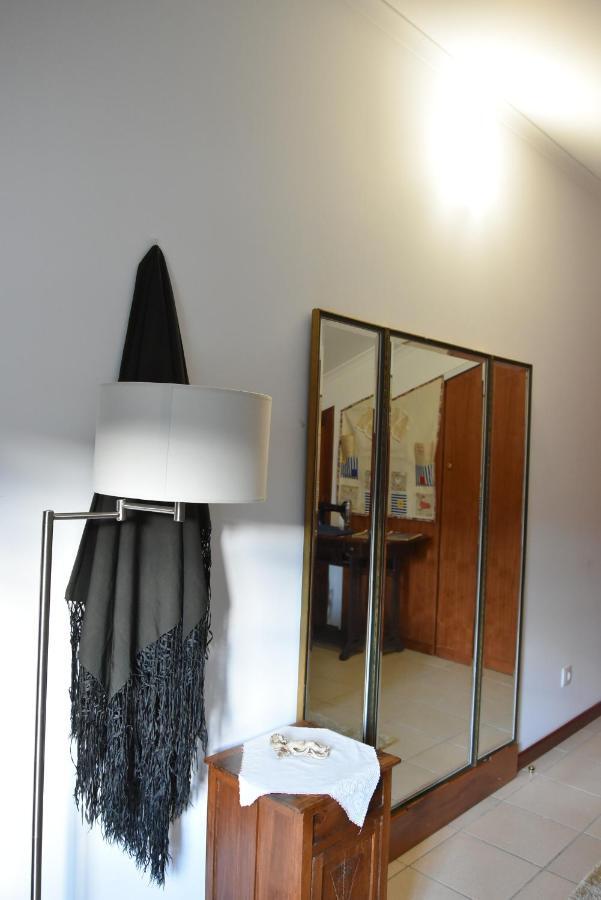Casa Mouramortina วิลา โนวา เจ ปัวอาเรส ภายนอก รูปภาพ